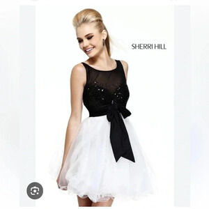 Sherri Hill black & white mini dress size 14 11038 NEW